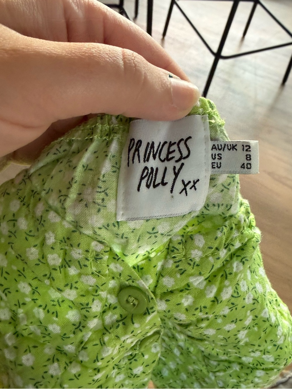 Princess Polly Neon Green Floral Button-Front Crop Top - Picture 3 of 3